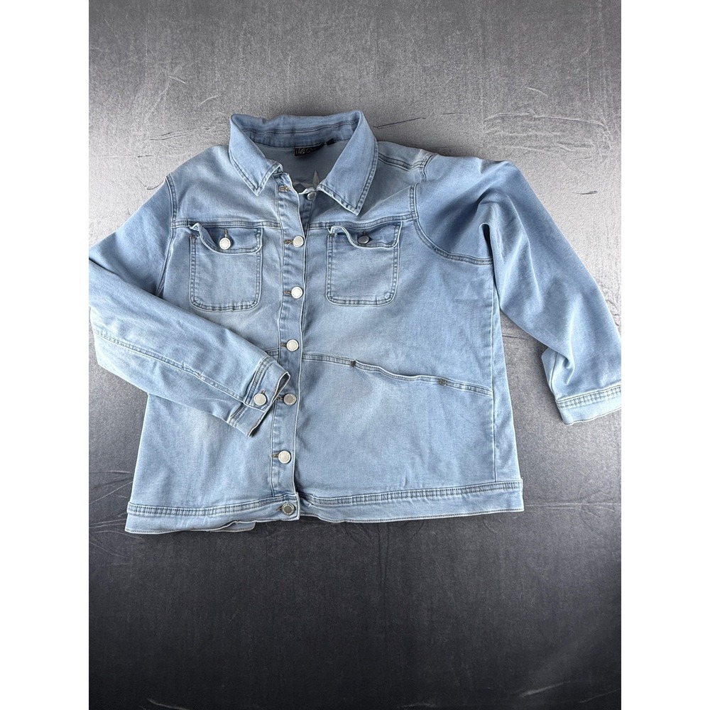 DG2 Diane Gilman Womens 1X Denim Jacket Light Wash American Flag Studded Stars